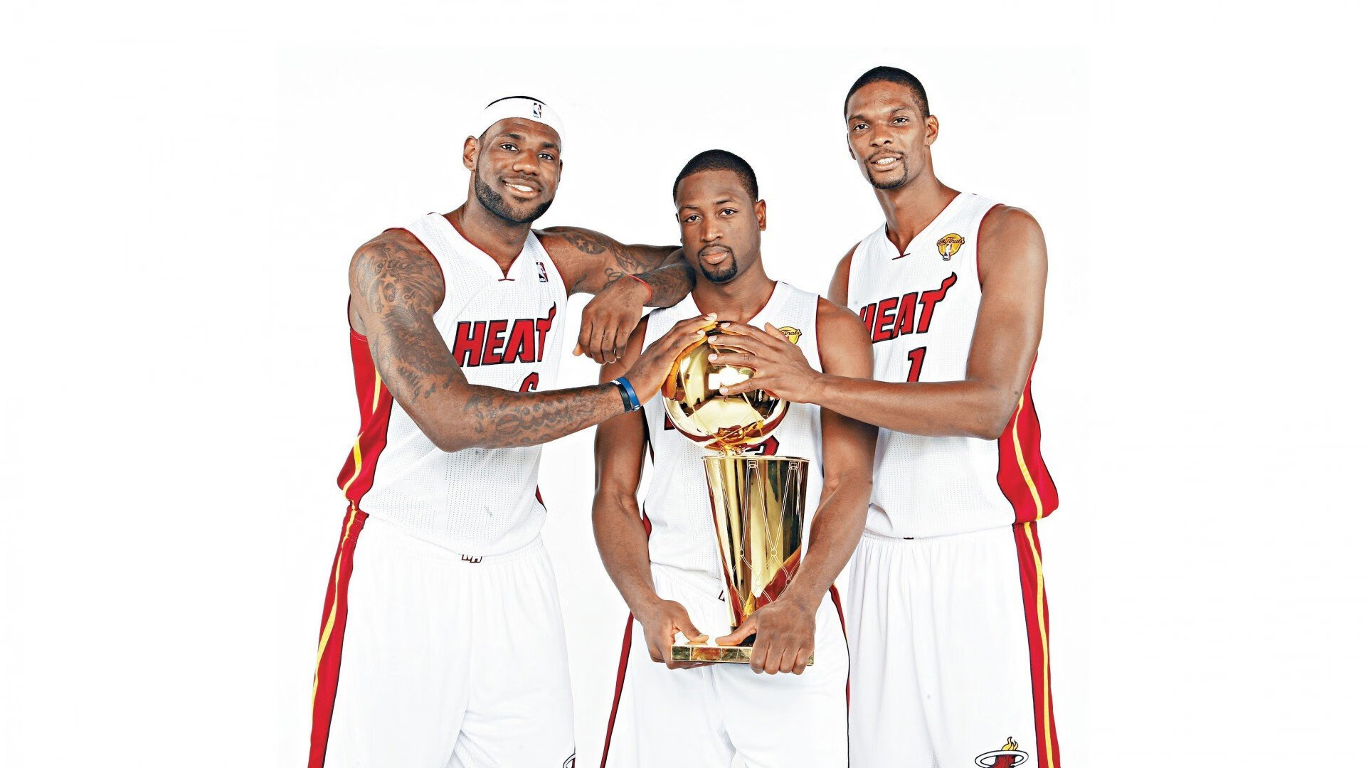 湖人球队整体配合更加默契，湖人队的